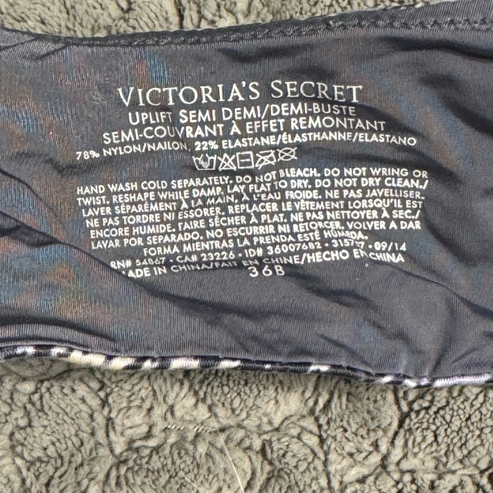 Victoria Secret Grey/White Uplift Semi Demi 36B - Picture 4 of 4